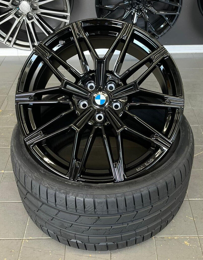 PACK COMPLET MONTE VALVE EN 19'' 5X120 POUR BMW + PNEUS NEUFS 225 ET 255 black polish 8.5x19"